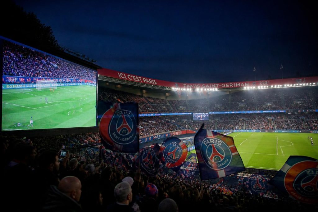 suivez tous les matchs du paris saint germain en direct sur la chaîne officielle. retrouvez les temps forts, analyses et exclusivités du club de football psg.